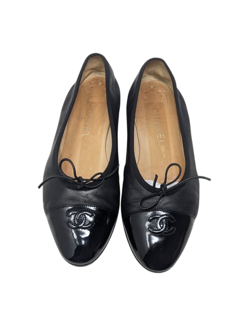 Chanel Black Leather Patent Cap Toe Interlocking CC Ballerina Flat Size EU 38